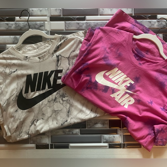 Nike-Marble T- 2 Shirt Bundle- Sz. Large - black/white Purple/pink - Picture 2 of 4